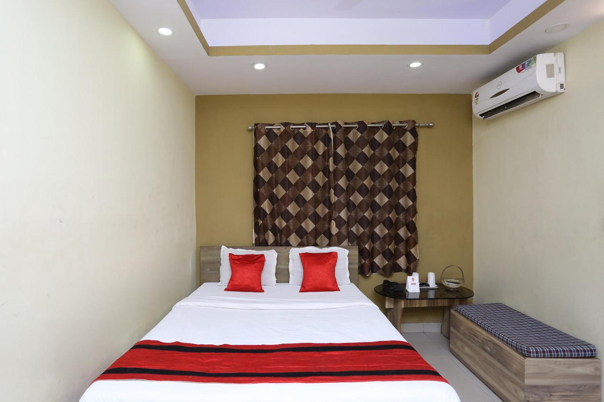OYO 5718 Pratiksha Guest House Calcuta Exterior foto