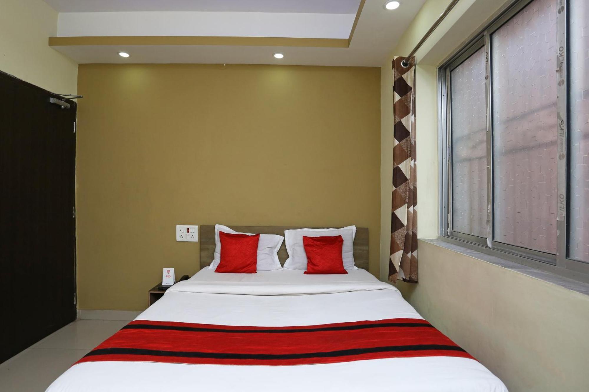 OYO 5718 Pratiksha Guest House Calcuta Exterior foto