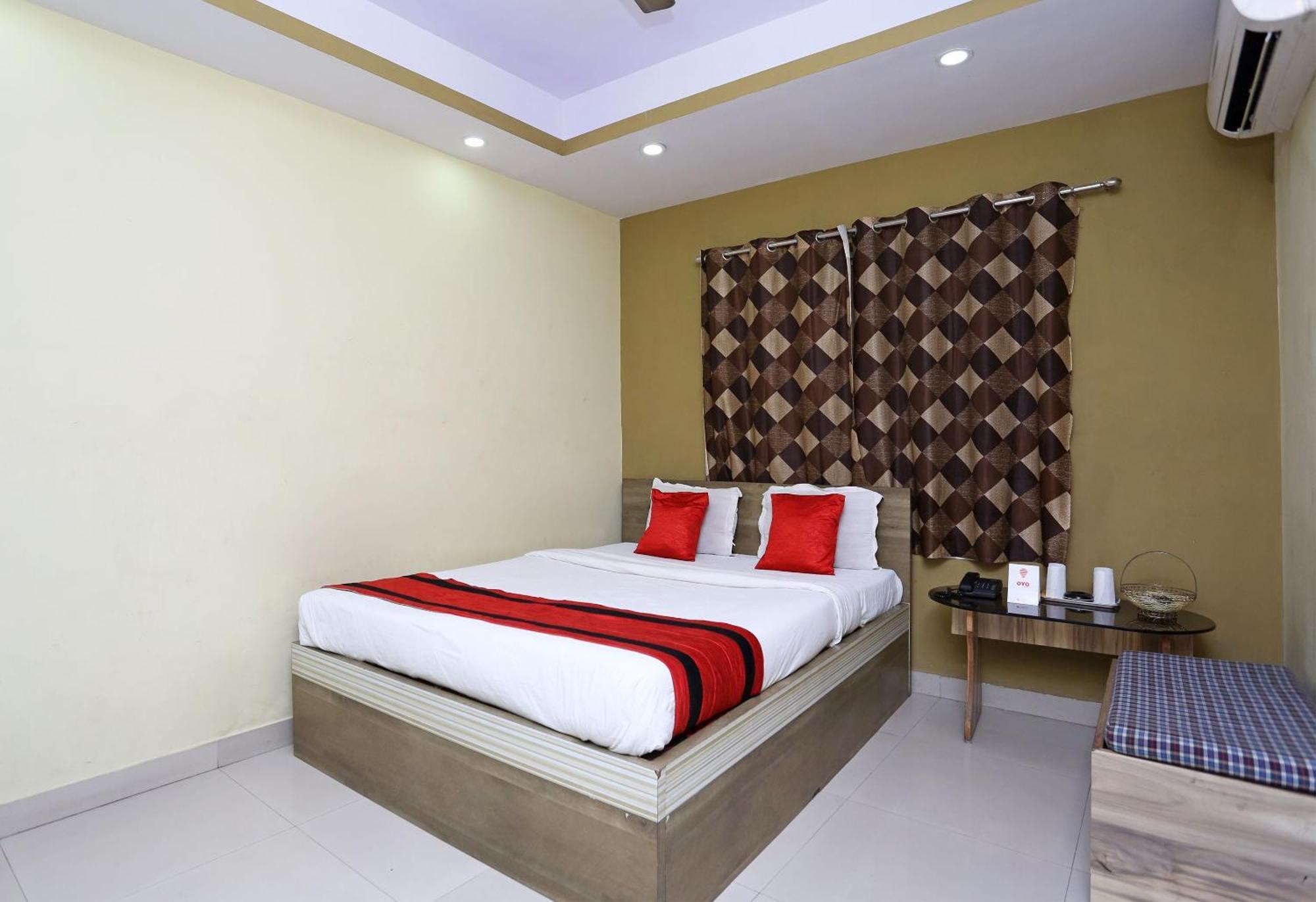 OYO 5718 Pratiksha Guest House Calcuta Exterior foto